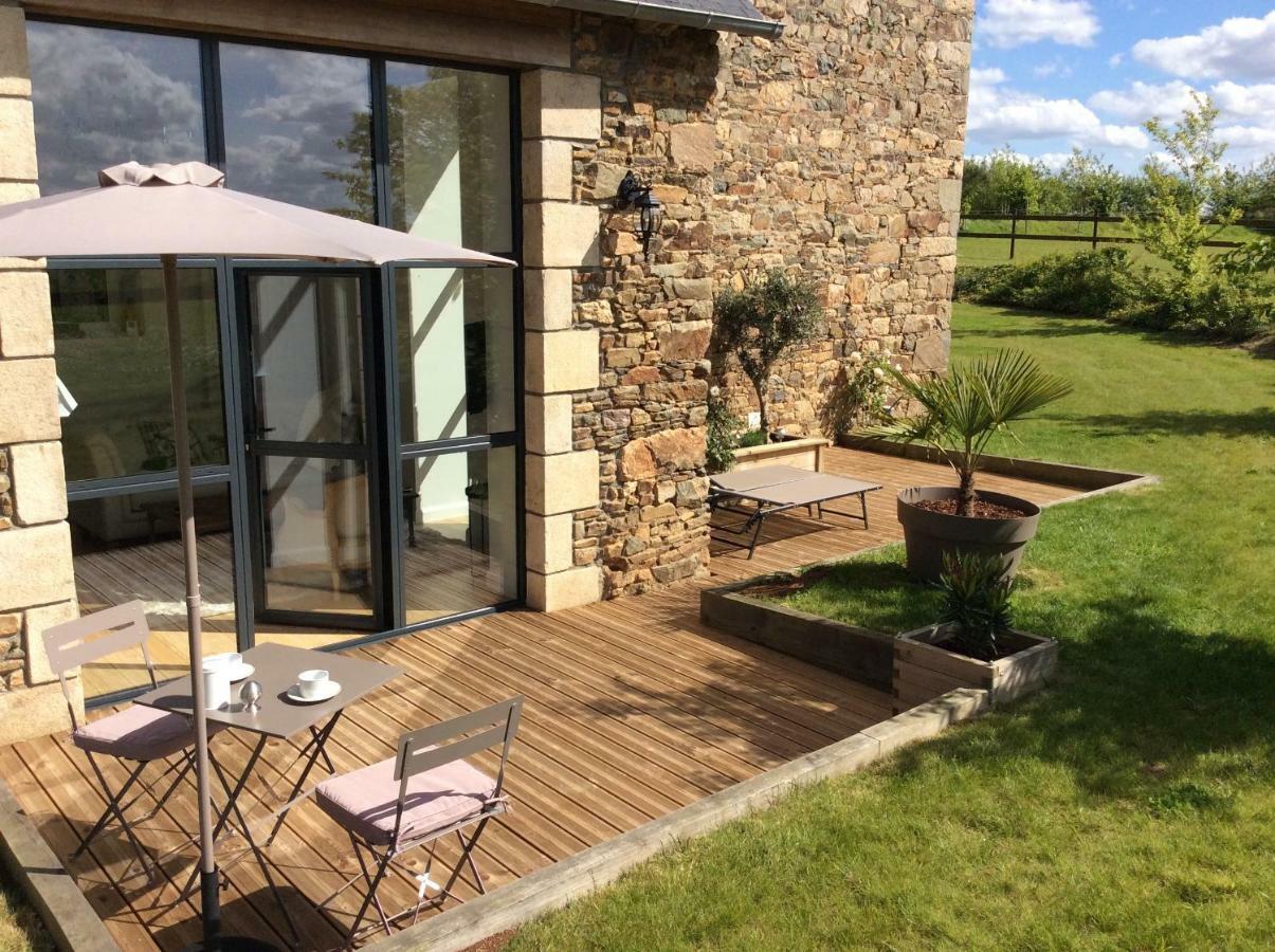 Manoir De Kermilven Bed & Breakfast Tremeven  Exterior photo
